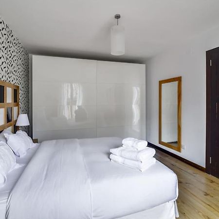 Big Stylish And Modern Apartment In Madrid Centre מראה חיצוני תמונה