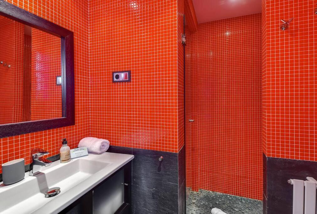 Big Stylish And Modern Apartment In Madrid Centre מראה חיצוני תמונה