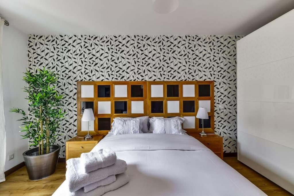Big Stylish And Modern Apartment In Madrid Centre מראה חיצוני תמונה