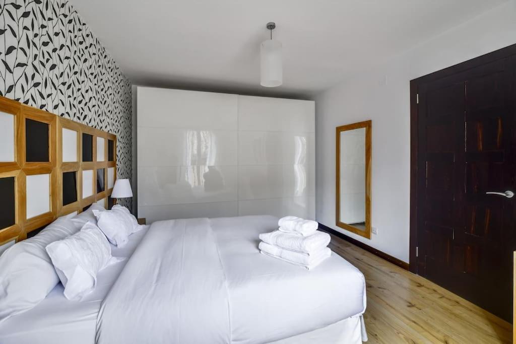 Big Stylish And Modern Apartment In Madrid Centre מראה חיצוני תמונה